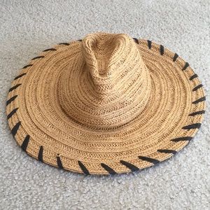 CUTE 2 TONE TAN & BROWN TRIM STRAW HAT/NEW